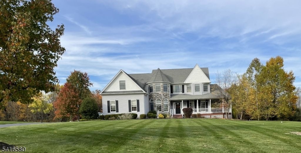 48 Mason Farm Rd, Raritan Twp., NJ 08551