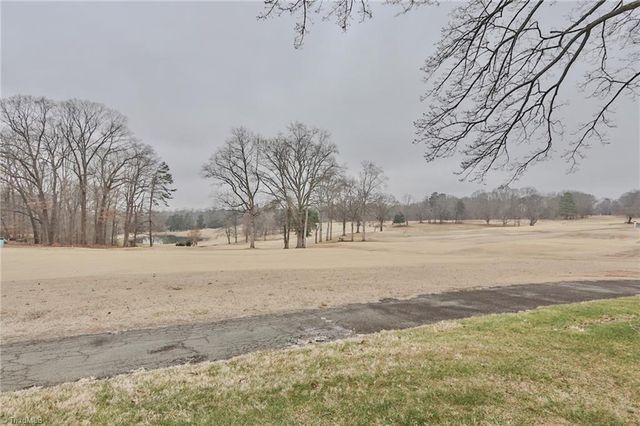 2425 Country Club Road, Yadkinville, NC 27055