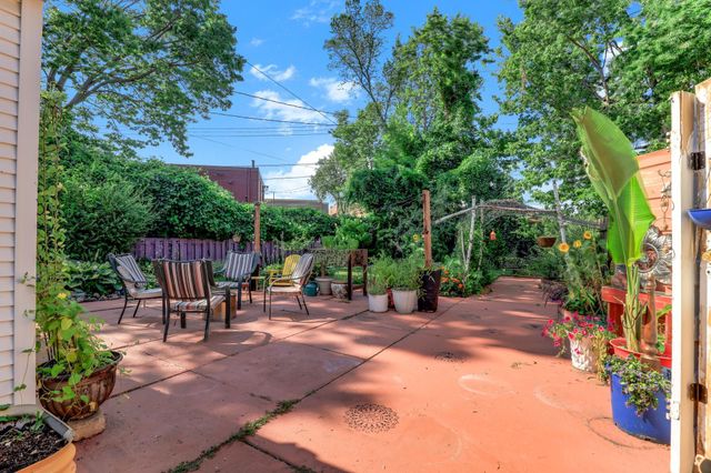 757 Tuscarora Avenue, Saint Paul, MN 55102