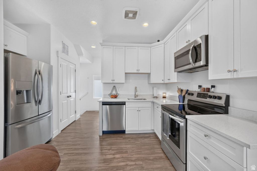 6216 W BIRCH RUN RD, South Jordan, UT 84009 — photo 2