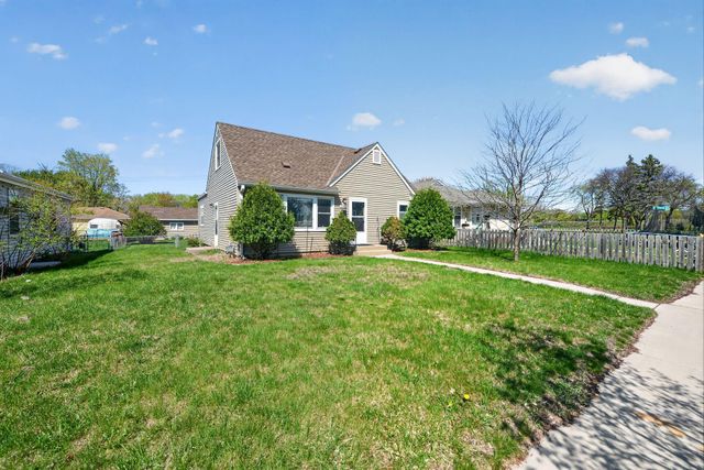 5904 28th Avenue S, Minneapolis, MN 55417