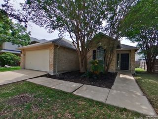 352 Meadow, New Braunfels, TX 78130
