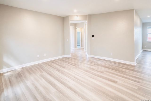 8022 Carver Heights, San Antonio, TX 78253