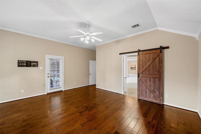 9003 Willow Bend Drive, Woodway, TX 76712