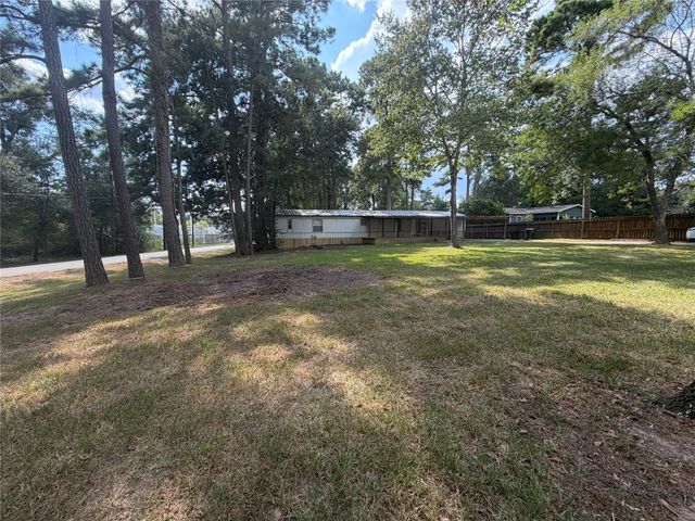 15476 Esther Drive, Conroe, TX 77384