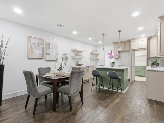 6624 Reeves Street, Richland Hills, TX 76118