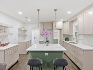 6624 Reeves Street, Richland Hills, TX 76118