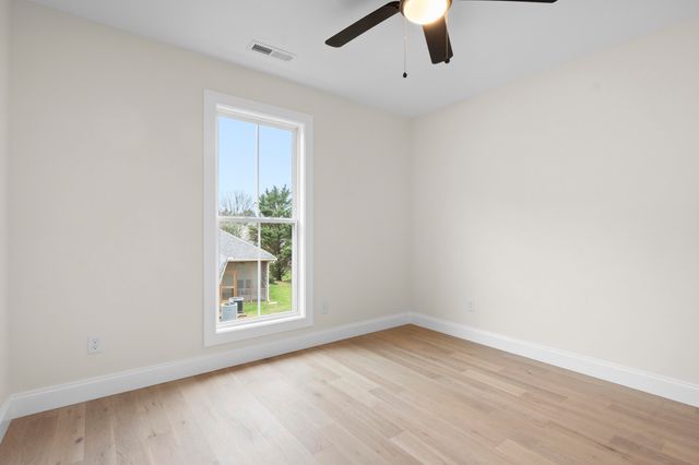 6028 Ridgeview Circle, Hixson, TN 37343