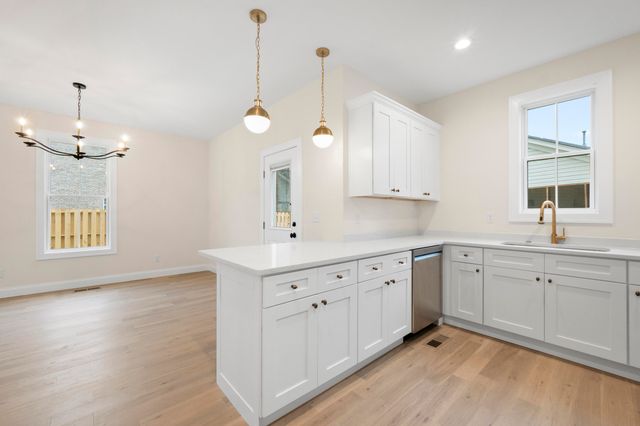 6028 Ridgeview Circle, Hixson, TN 37343