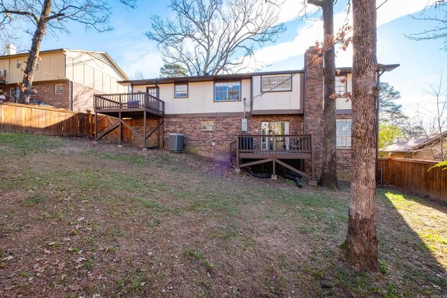 3300 Rocky Court, Little Rock, AR 72227