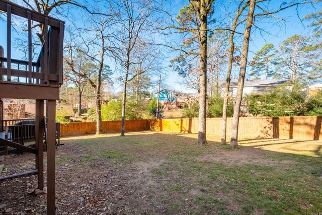 3300 Rocky Court, Little Rock, AR 72227