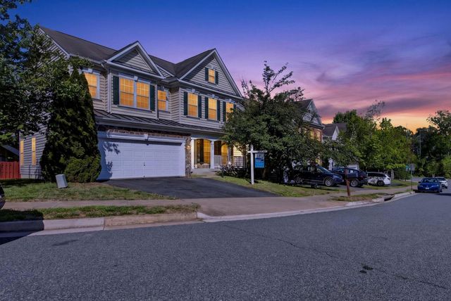 4109 PRESIDENTIAL HILL LOOP, Dumfries, VA 22025