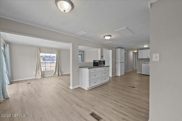 5827 JASON Drive, Jacksonville, FL 32244