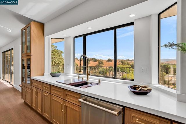5505 Old School Rd, Danville, CA 94588