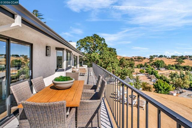 5505 Old School Rd, Danville, CA 94588