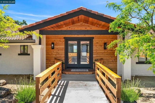 5505 Old School Rd, Danville, CA 94588