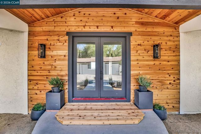 5505 Old School Rd, Danville, CA 94588
