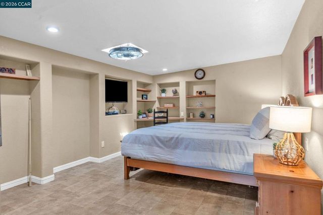 5505 Old School Rd, Danville, CA 94588