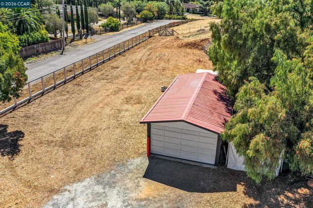 5505 Old School Rd, Danville, CA 94588