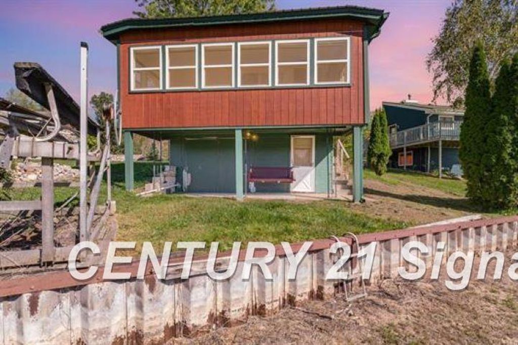 4154 Lakeside Drive, Beaverton, MI 48612