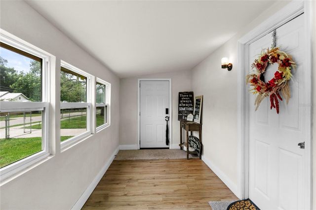 204 PINE AVENUE, Polk City, FL 33868