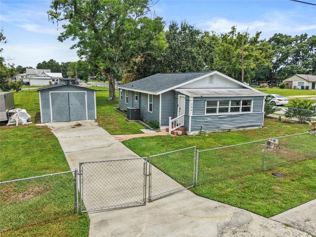 204 PINE AVENUE, Polk City, FL 33868