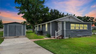 204 PINE AVENUE, Polk City, FL 33868