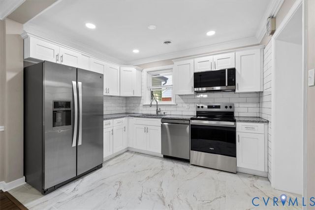 1215 Starling Dr, Henrico, VA 23229