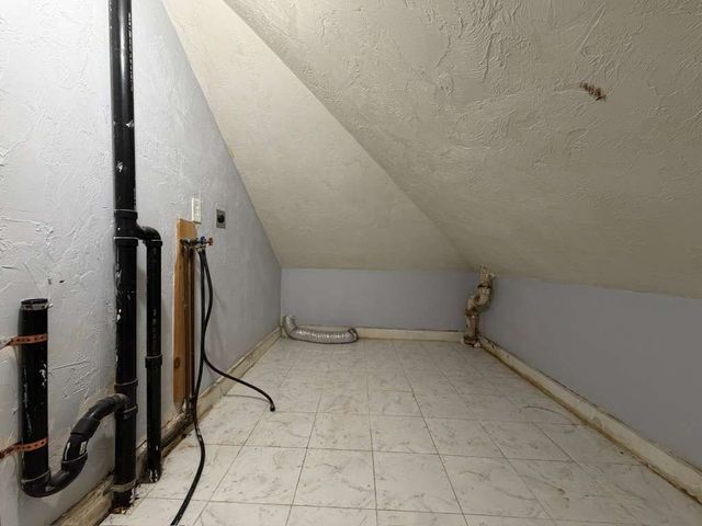 6 Milford St 6, Upton, MA 01568