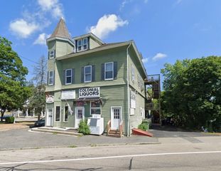 6 Milford St 6, Upton, MA 01568