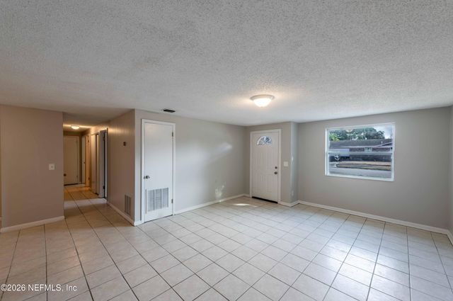 11605 BAYOU Road, Jacksonville, FL 32246