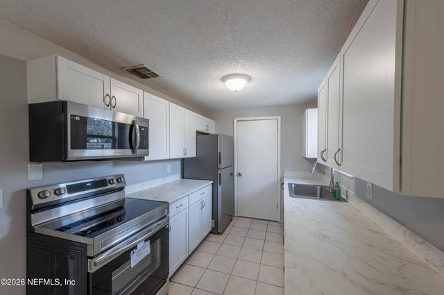 11605 BAYOU Road, Jacksonville, FL 32246
