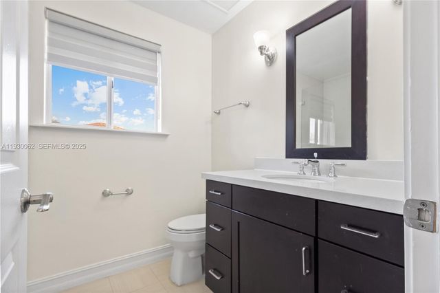 11071 NW 47th Ln 0, Doral, FL 33178