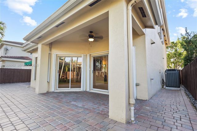 11071 NW 47th Ln 0, Doral, FL 33178