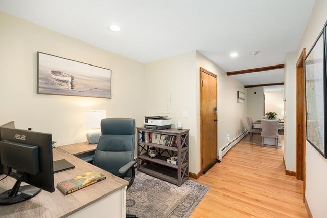 6 Temple Street 3, Newburyport, MA 01950