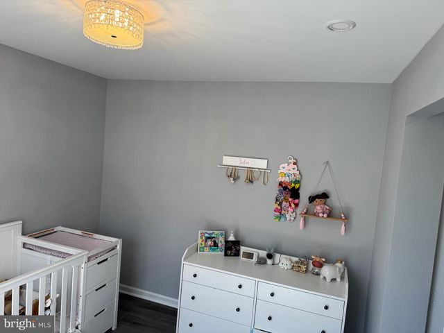 574 S MOUNT VERNON CIR, Bensalem, PA 19020