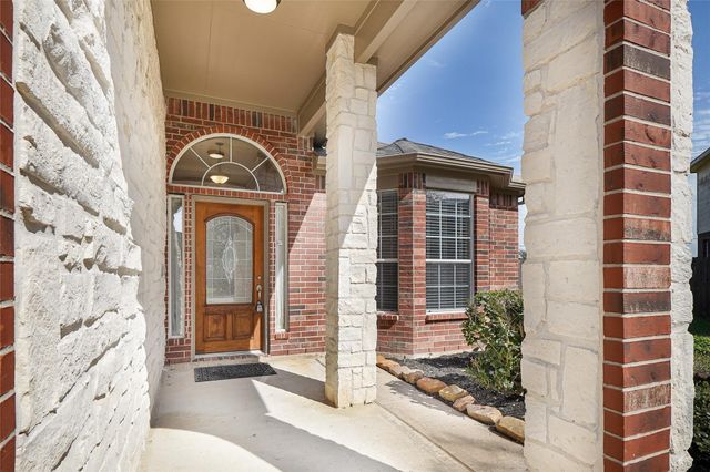 2009 Foxglove Oaks Court, Pearland, TX 77581