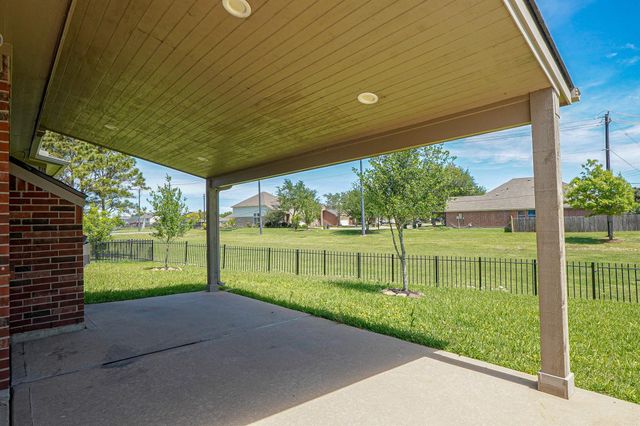 2009 Foxglove Oaks Court, Pearland, TX 77581