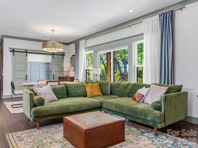 55 Acona Lane, Asheville, NC 28803