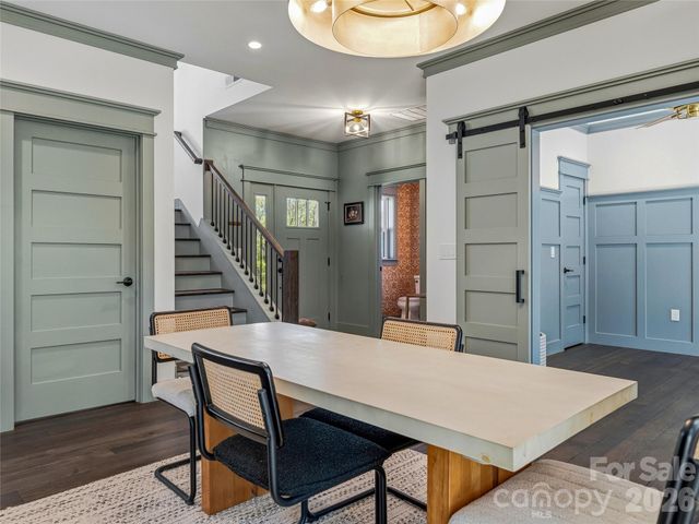 55 Acona Lane, Asheville, NC 28803
