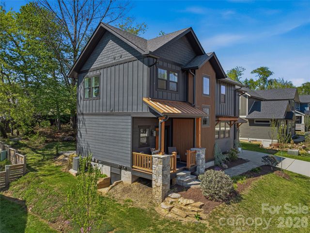 55 Acona Lane, Asheville, NC 28803