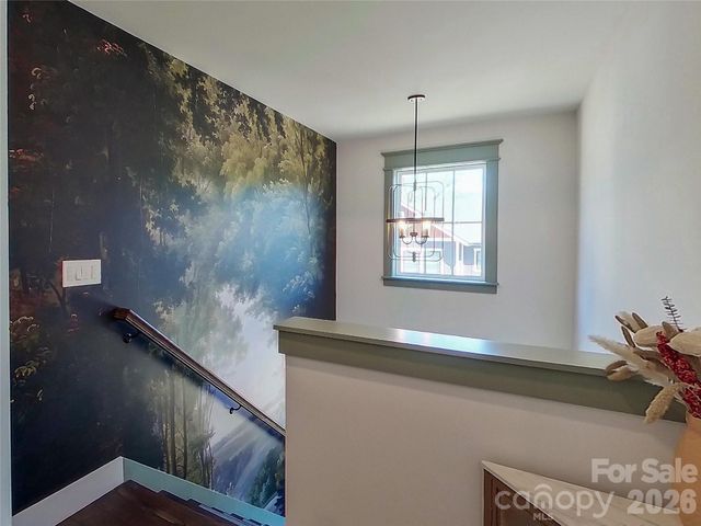 55 Acona Lane, Asheville, NC 28803