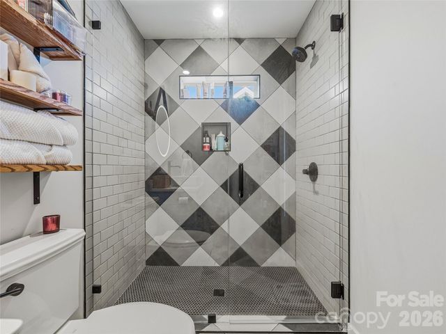 55 Acona Lane, Asheville, NC 28803