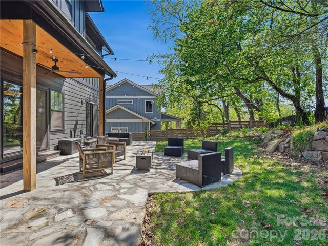 55 Acona Lane, Asheville, NC 28803
