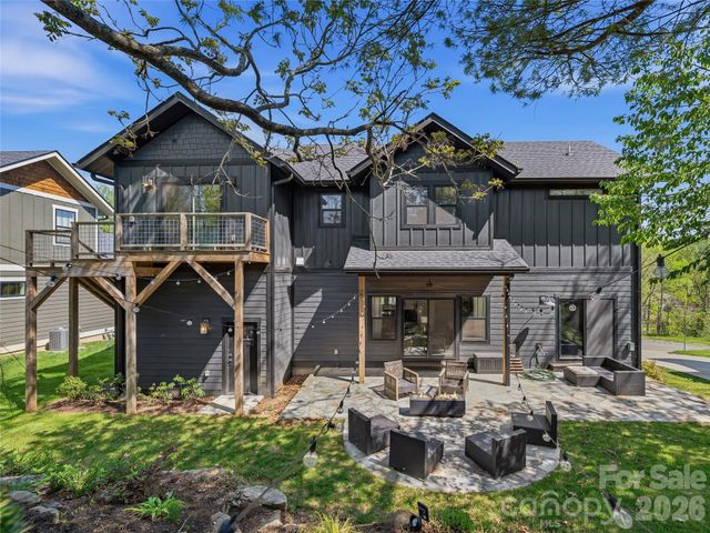 55 Acona Lane, Asheville, NC 28803