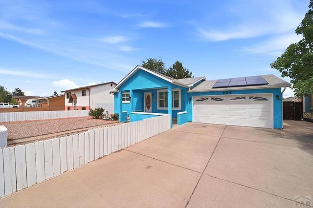 624 Hewitt St, Pueblo, CO 81005