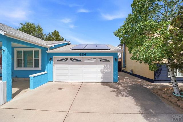 624 Hewitt St, Pueblo, CO 81005