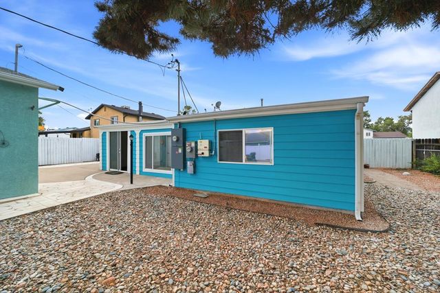 624 Hewitt St, Pueblo, CO 81005