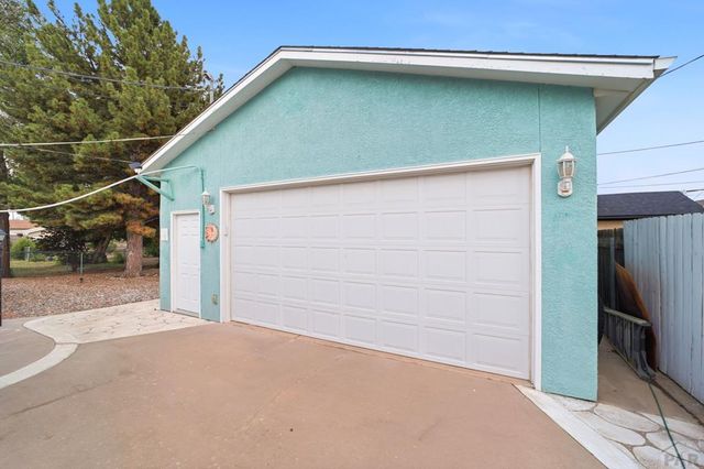 624 Hewitt St, Pueblo, CO 81005