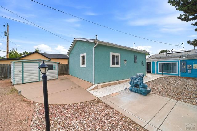 624 Hewitt St, Pueblo, CO 81005